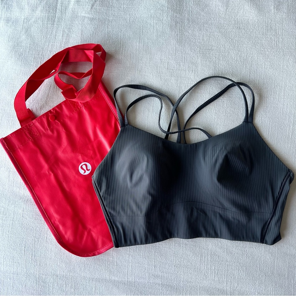 Lululemon Like A Cloud Bra, like new. Size 10